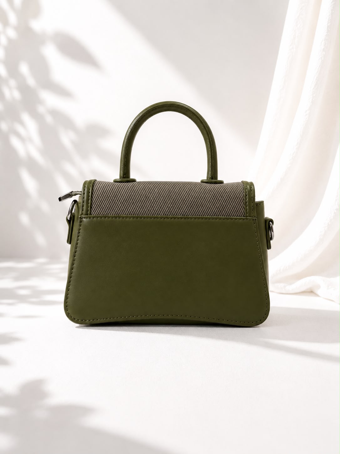 Tweed Ball-Clasp Flap Bag