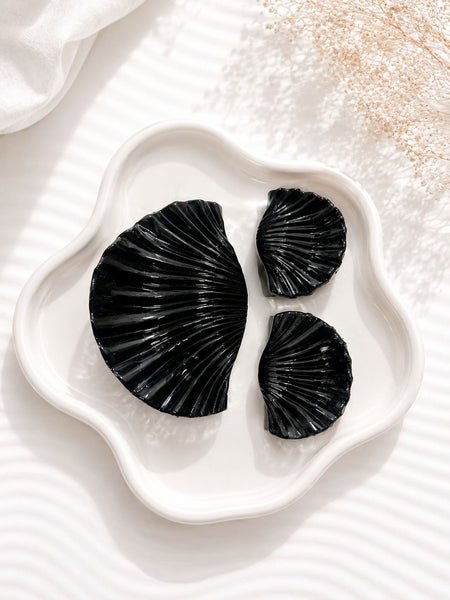 Scallop Shell Claw Clip Set (Set of 3)