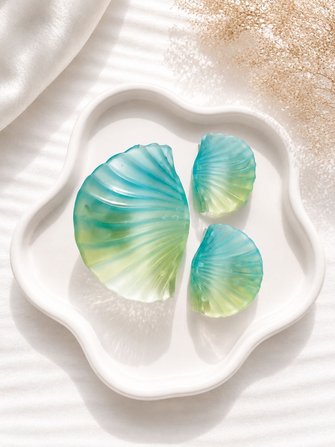 Scallop Shell Claw Clip Set (Set of 3)