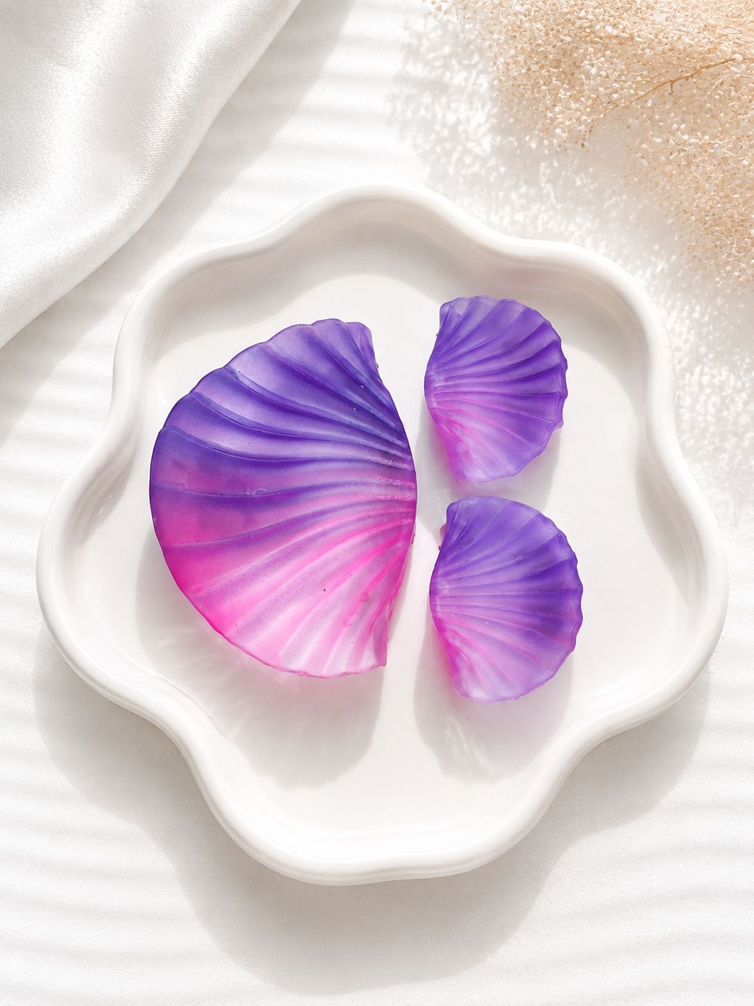 Scallop Shell Claw Clip Set (Set of 3)