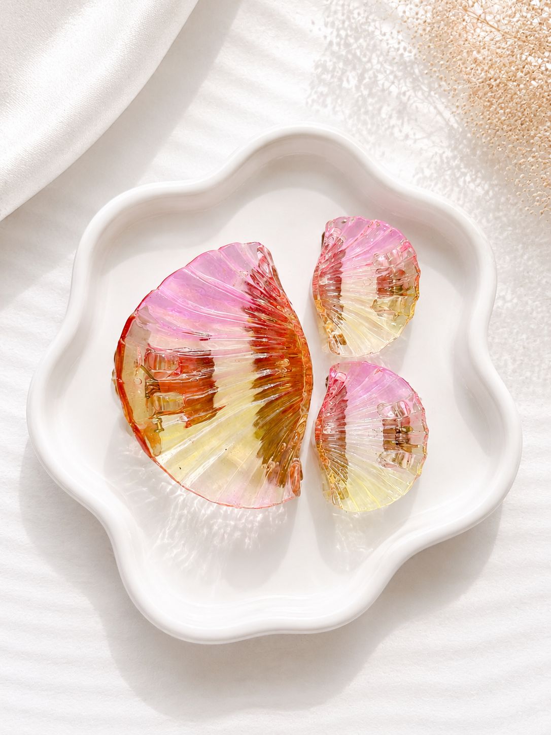 Scallop Shell Claw Clip Set (Set of 3)