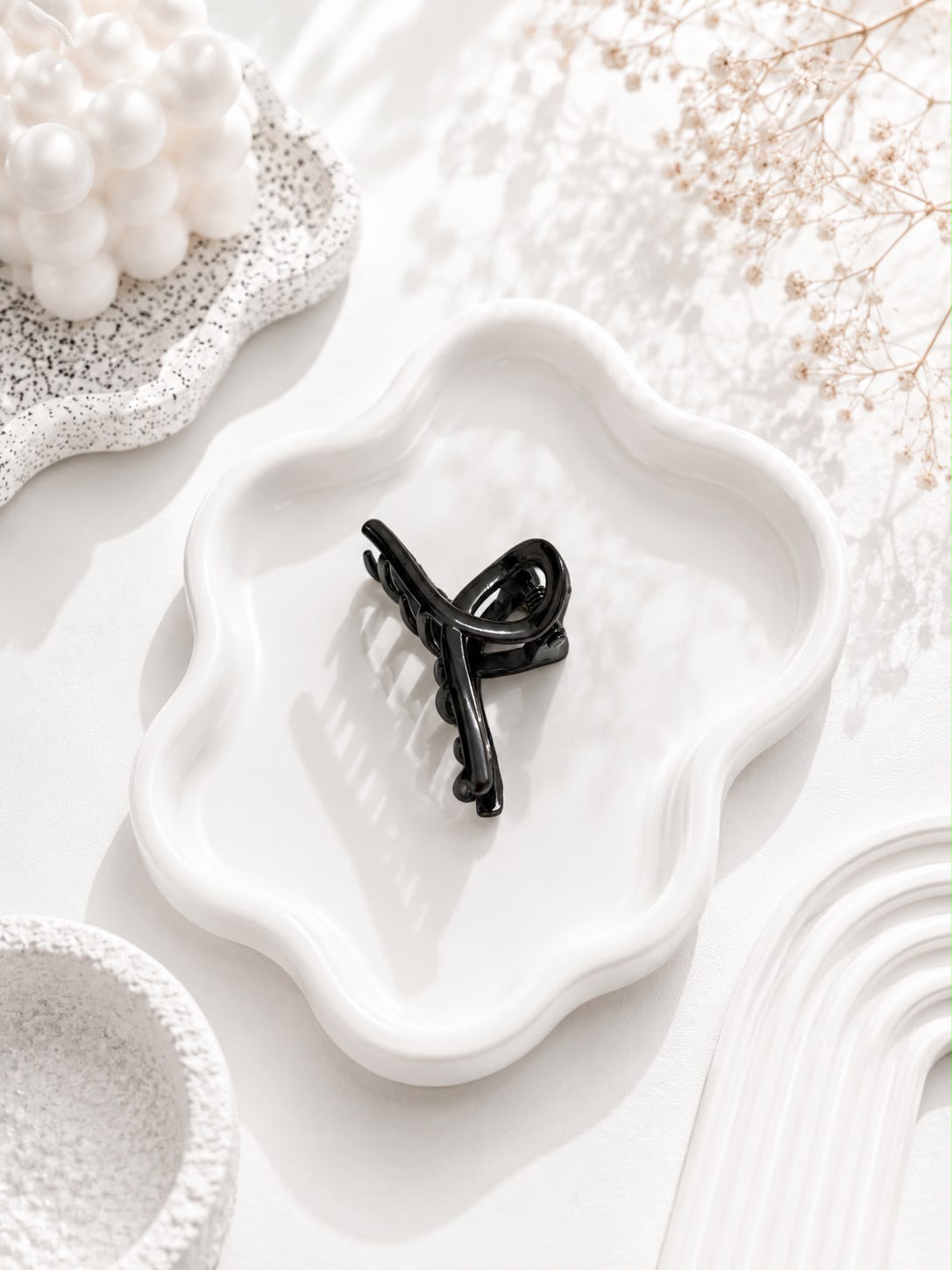 Hair Claw Clip detail view 5