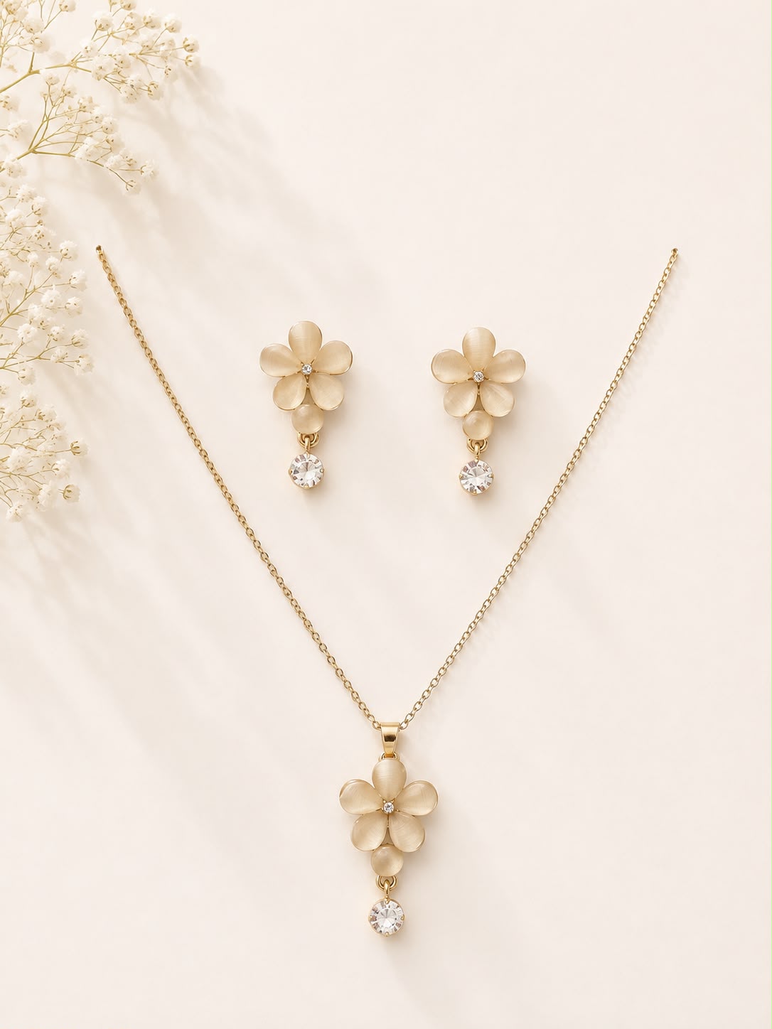 Flower Crystal Jewellery & Pendant Set - Silver