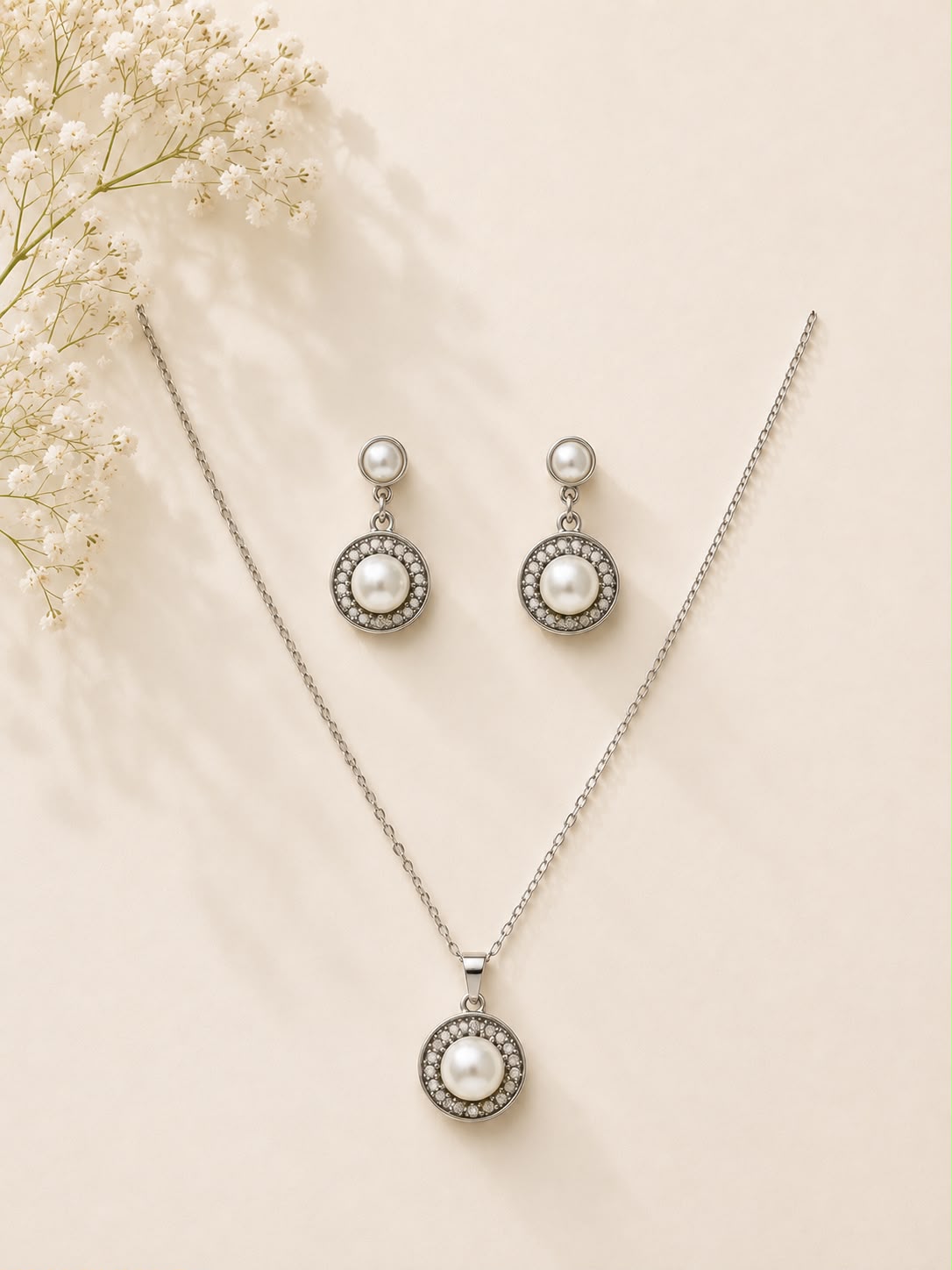 Flower Crystal Jewellery & Pendant Set - detail
