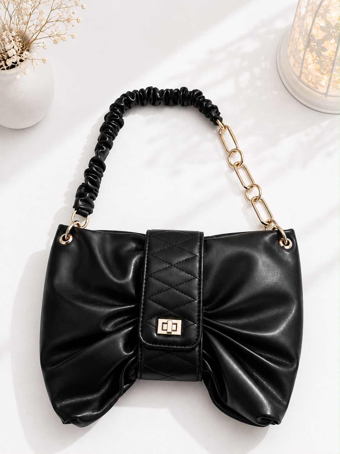 Bow Chain Bag