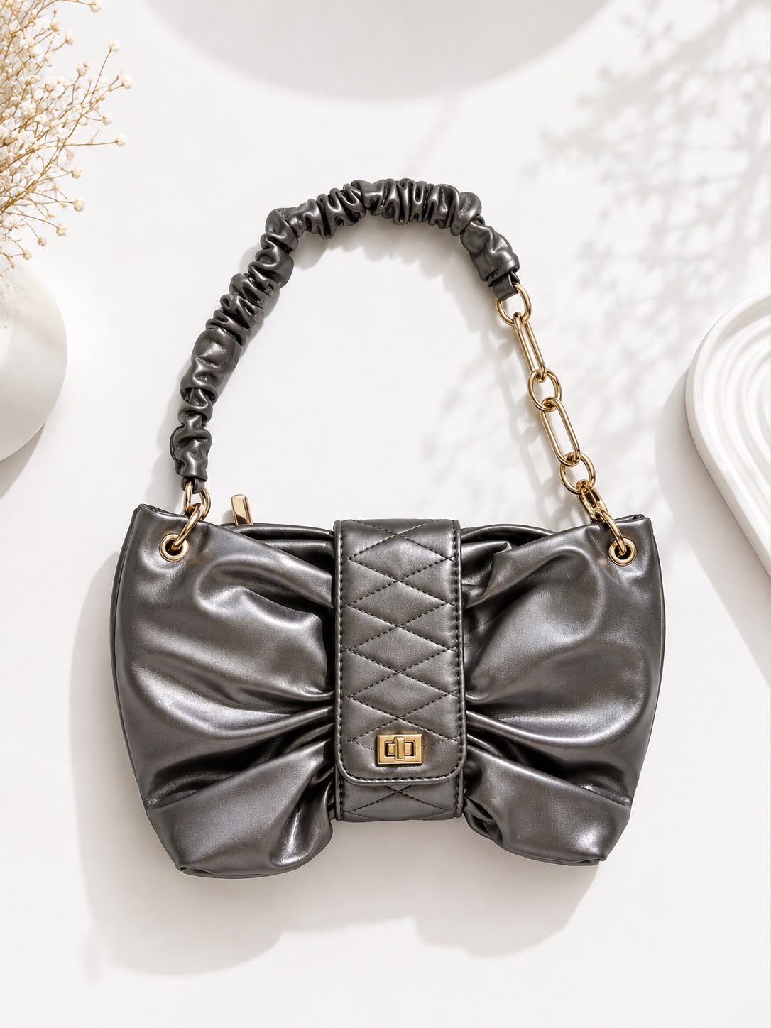 Bow Chain Bag