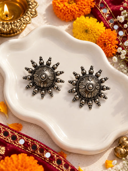Oxidised Starburst Button Studs