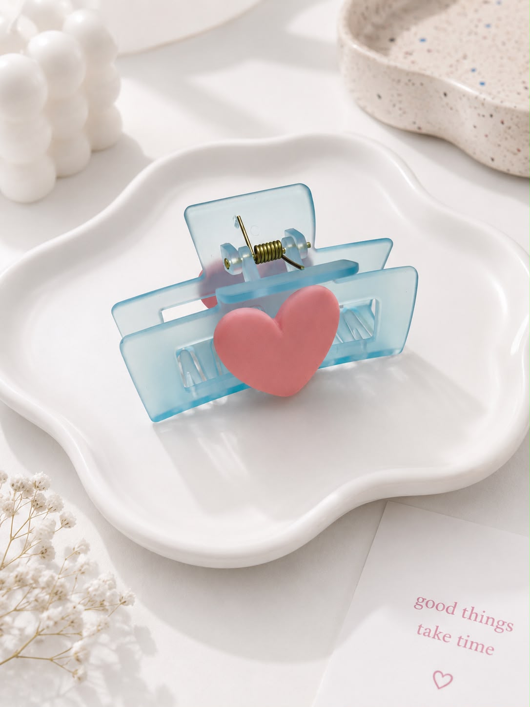 Decus Heart & Bow Charm Claw Clip - Sky Blue Heart angle