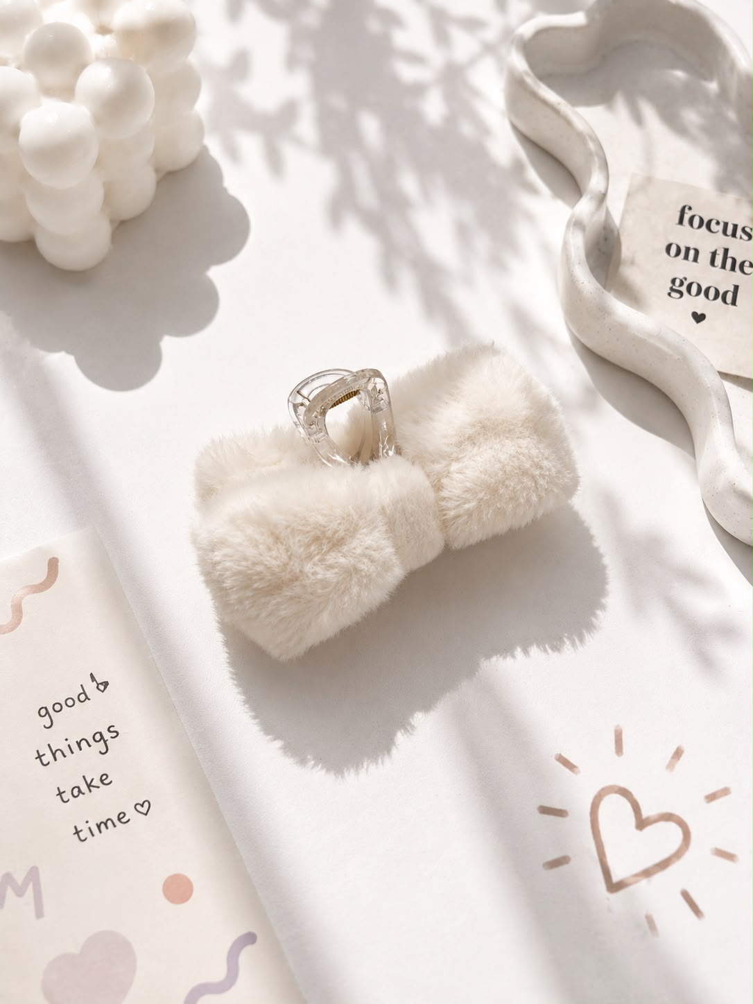 Decus Fluffy Bow Claw Clip - Sky Blue