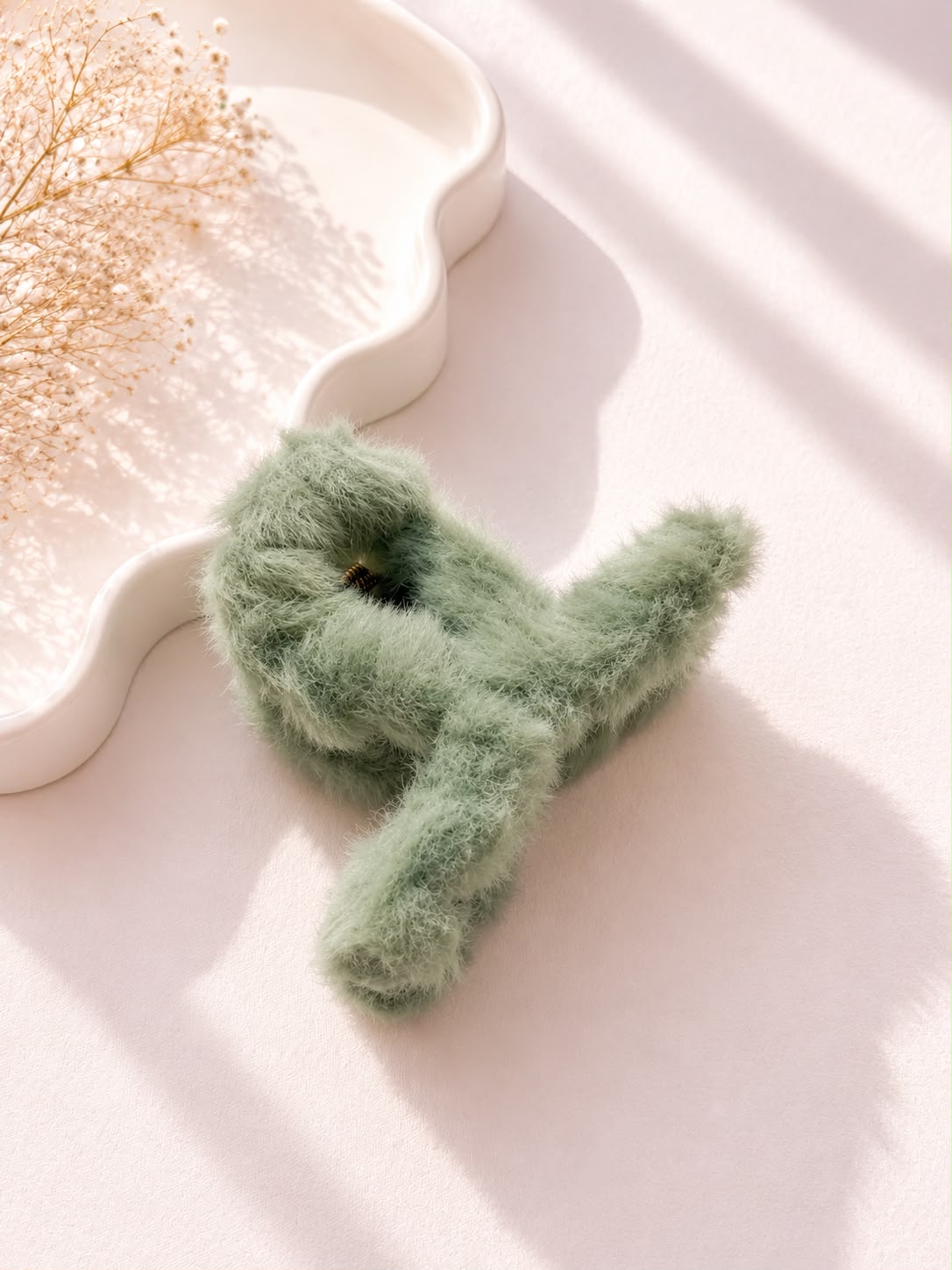 Decus Fluffy Bow Scrunchie - Cream