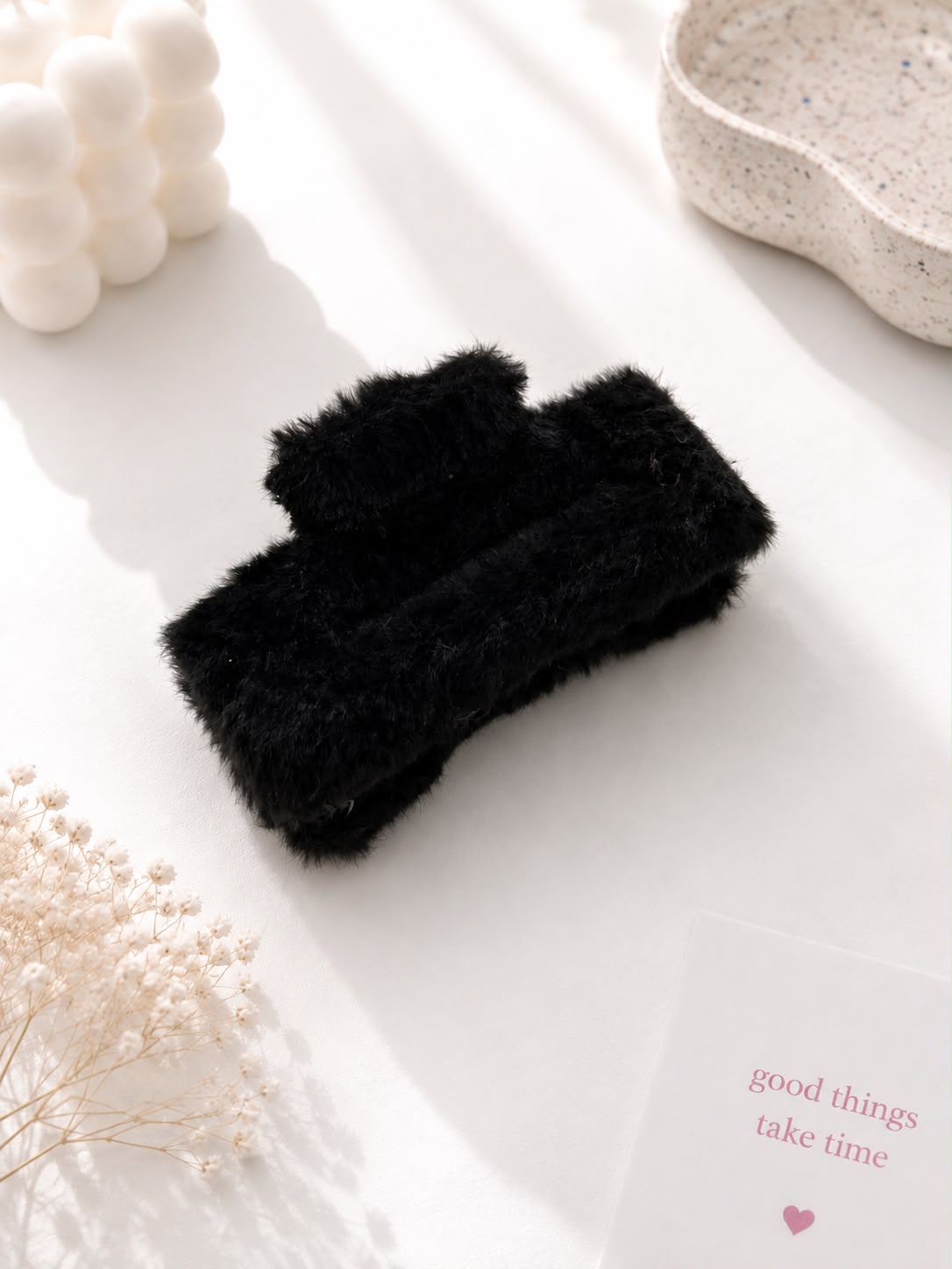 Decus Fluffy Headband - Black